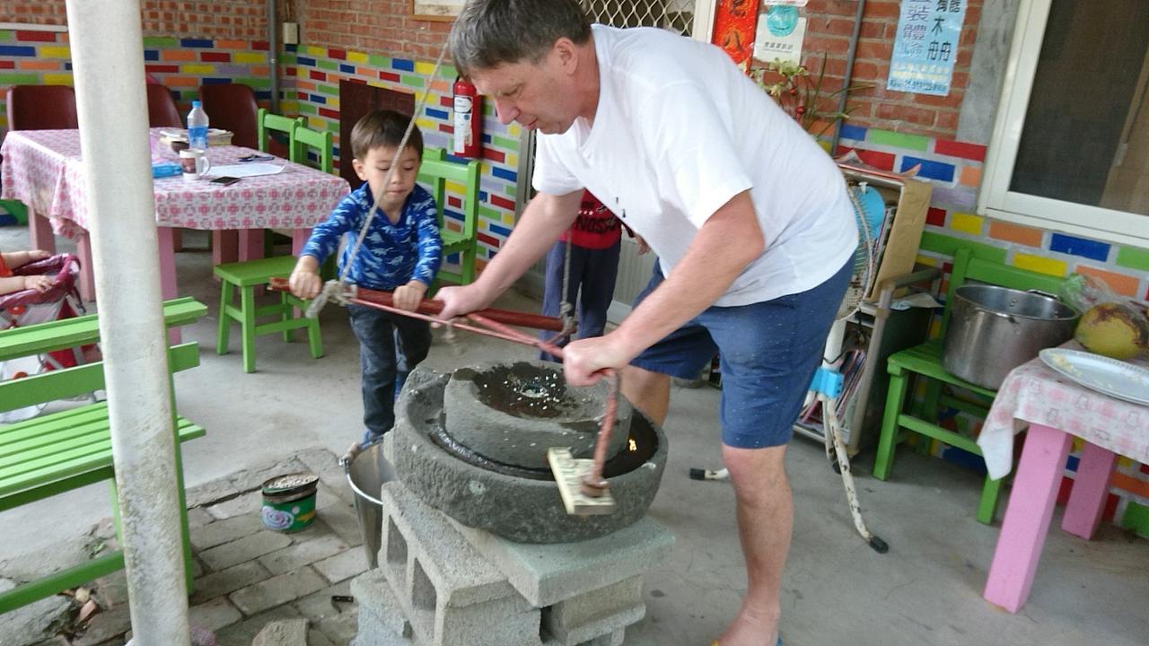 Dongshi  Sky Gift Traditional Farm B&B מראה חיצוני תמונה